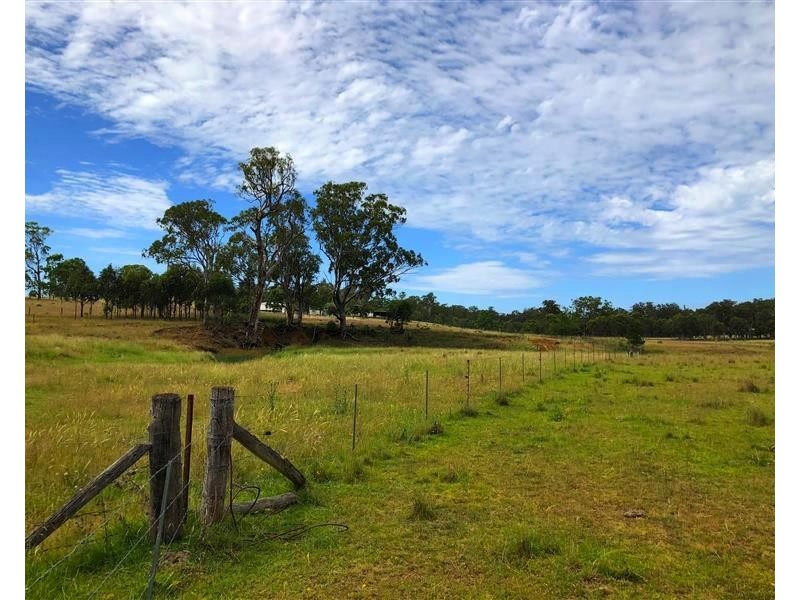 643 Odeas Road, Elbow Valley QLD 4370