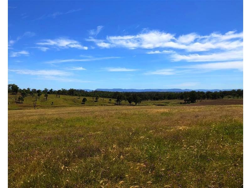 643 Odeas Road, Elbow Valley QLD 4370