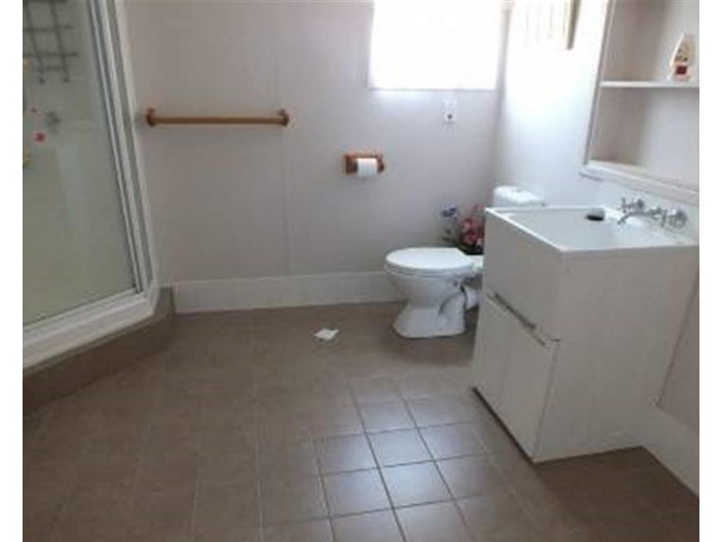 41 Allora Street, Hendon QLD 4362