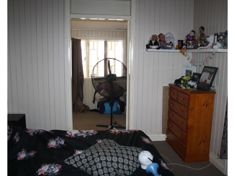 28 Pratten St, Warwick QLD 4370