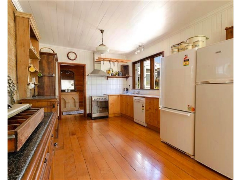 25 Weewondilla Rd, Warwick QLD 4370