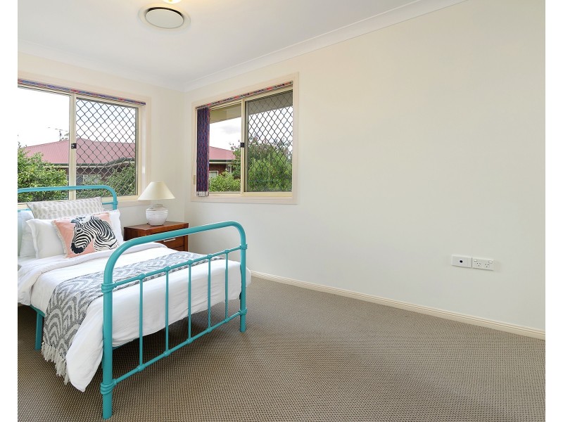 4 Rebecca Ct, Warwick QLD 4370