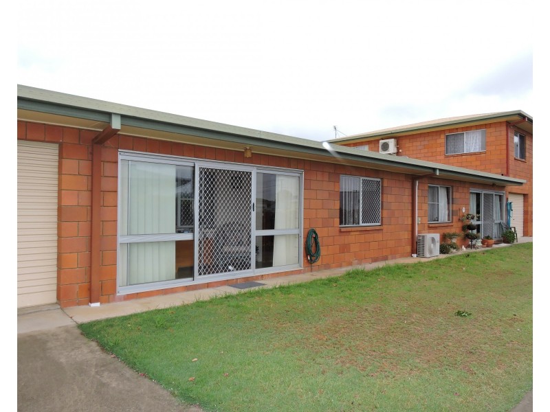 2/13 Barth St, Warwick QLD 4370