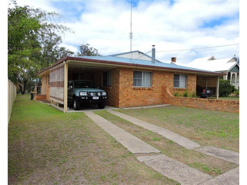 50 Locke St, Warwick QLD 4370