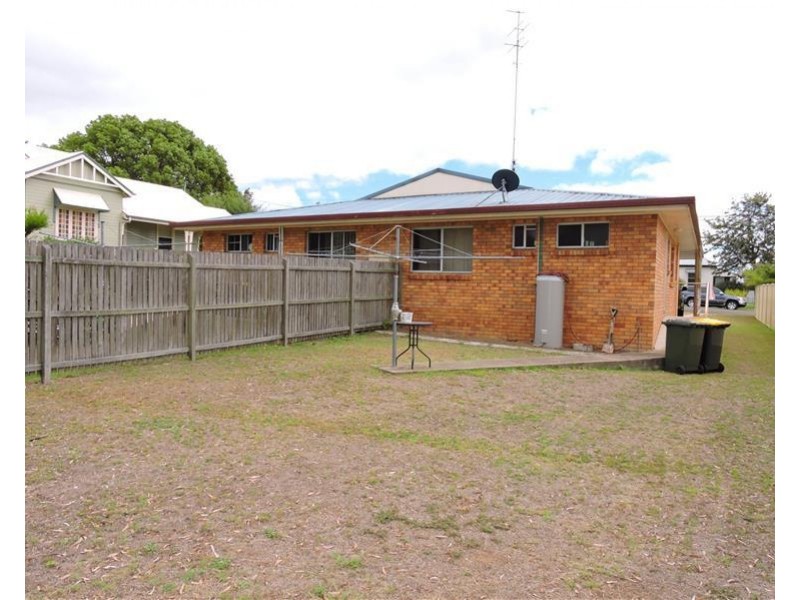50 Locke St, Warwick QLD 4370