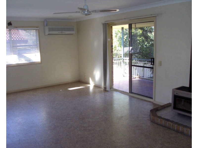 52 Glen Road, Warwick QLD 4370