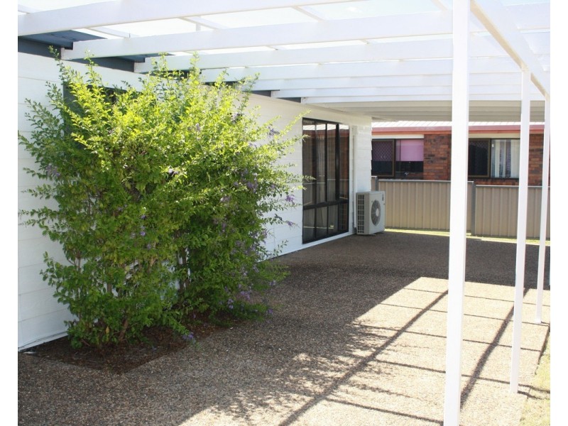 12 Ross Street, Warwick QLD 4370