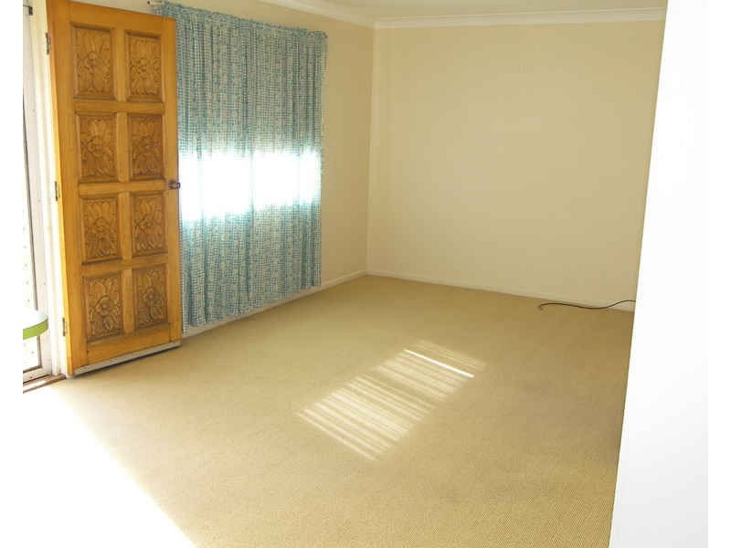 4/220 Pratten Street, Warwick QLD 4370