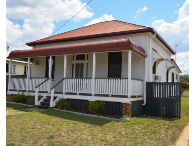 7 George St, Warwick QLD 4370