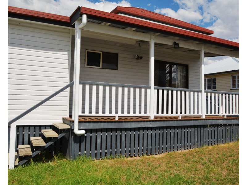 7 George St, Warwick QLD 4370