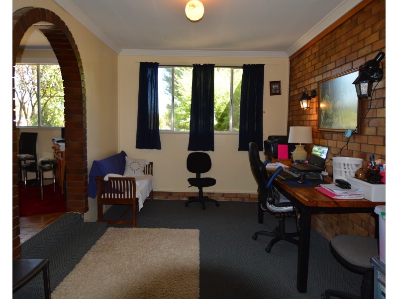 156 Warner St, Rosenthal Heights QLD 4370