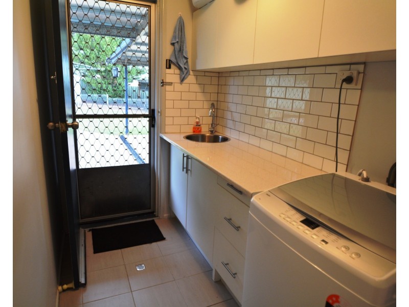 14 Furness Cres, Warwick QLD 4370