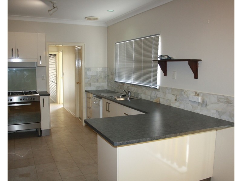 41 Hawker Rd, Warwick QLD 4370