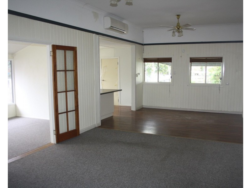 30 Stewart Ave, Warwick QLD 4370
