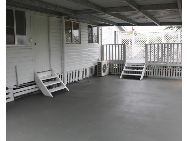 30 Stewart Ave, Warwick QLD 4370