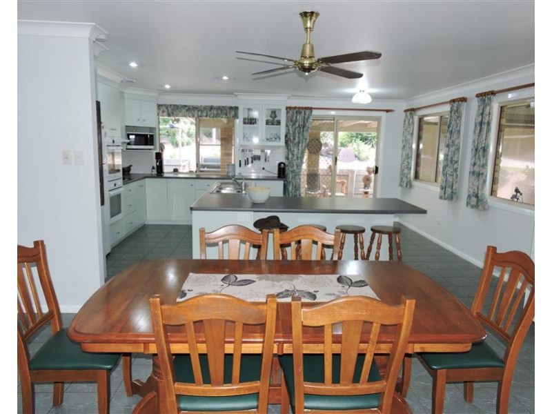 73 Cleary St, Warwick QLD 4370