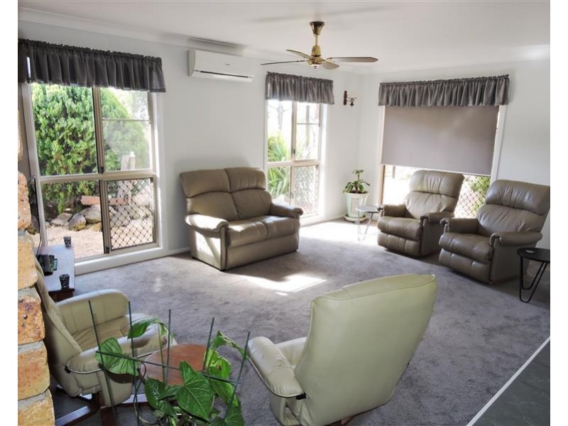 73 Cleary St, Warwick QLD 4370