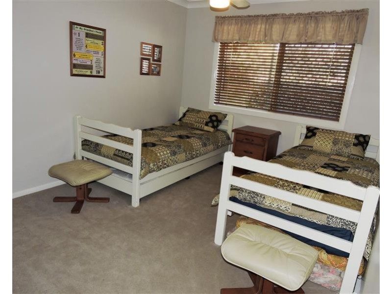 73 Cleary St, Warwick QLD 4370