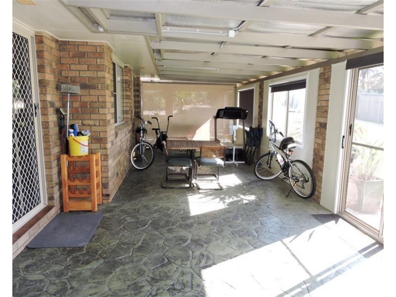 73 Cleary St, Warwick QLD 4370