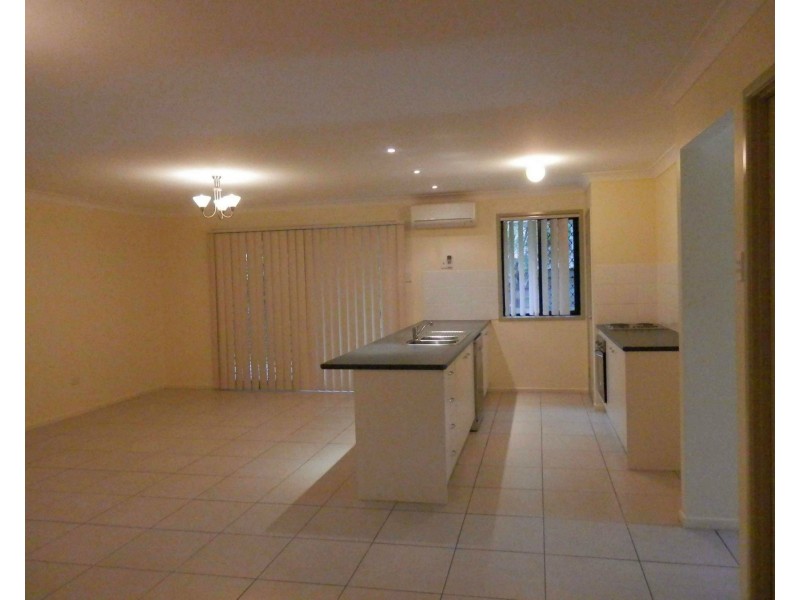 4 Coorey Place, Warwick QLD 4370