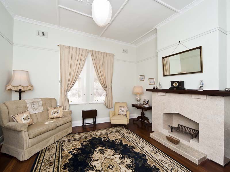 52a Edward Street, Nedlands WA 6009