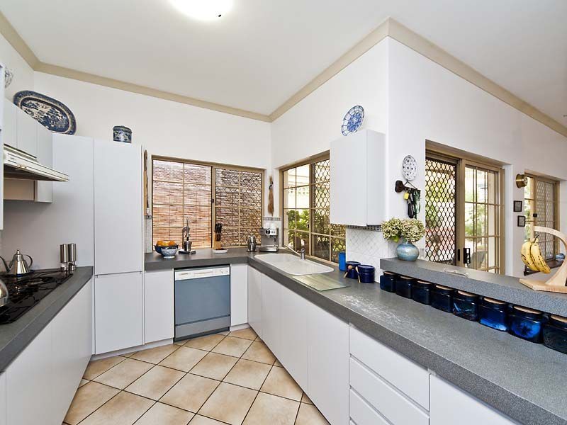 52a Edward Street, Nedlands WA 6009