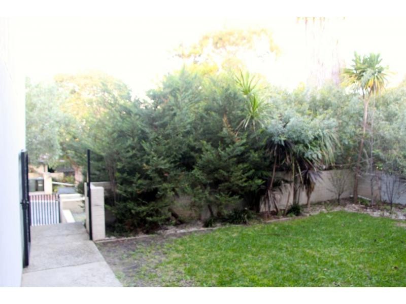 2 Albert St, Claremont WA 6010