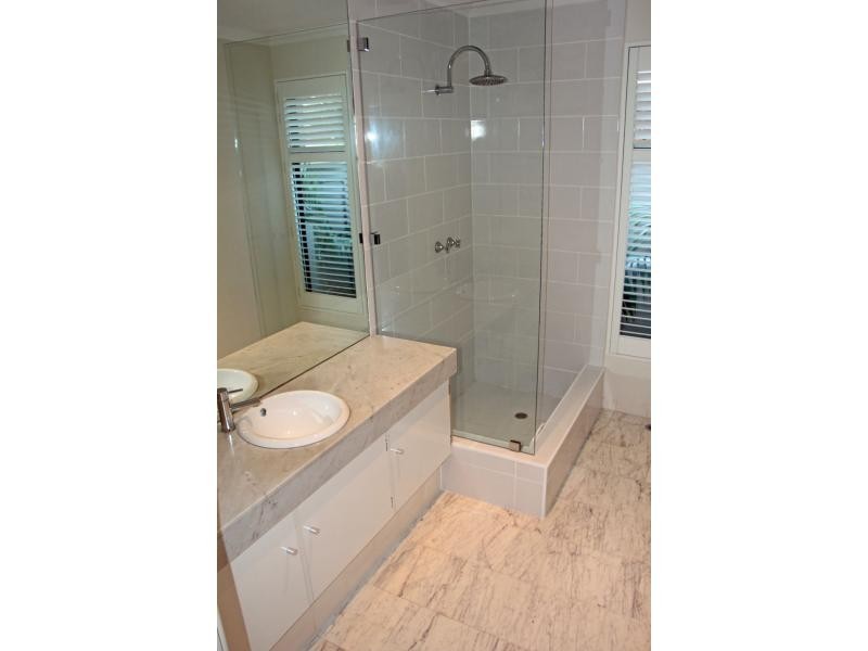 2 Albert St, Claremont WA 6010