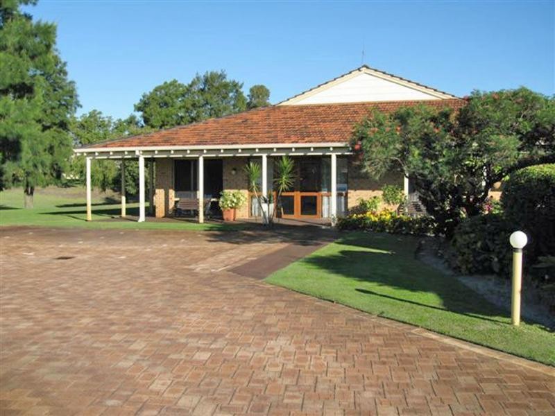 33/2 Theakston Green, Leeming WA 6149