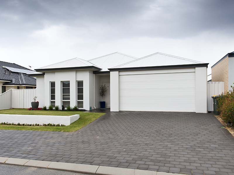 12 Hamelin Street, Two Rocks WA 6037