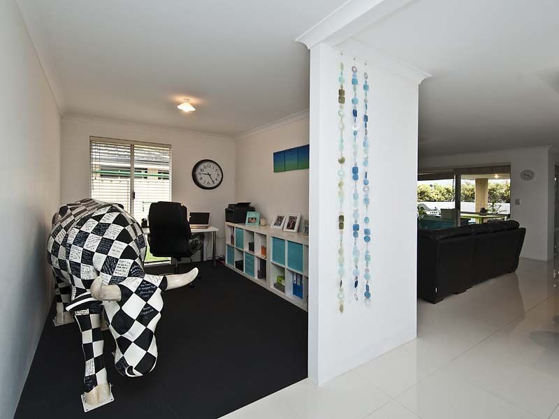 12 Hamelin Street, Two Rocks WA 6037