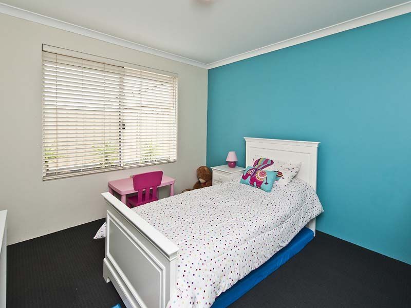 12 Hamelin Street, Two Rocks WA 6037