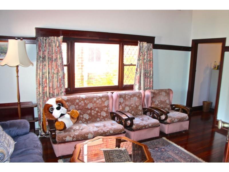 102 Monash Avenue, Nedlands WA 6009