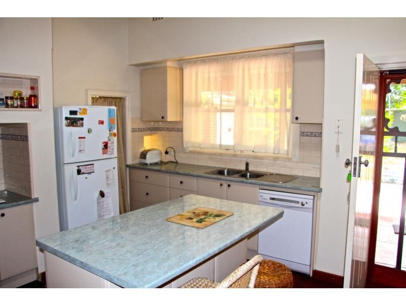 102 Monash Avenue, Nedlands WA 6009