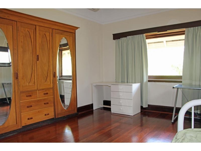 102 Monash Avenue, Nedlands WA 6009