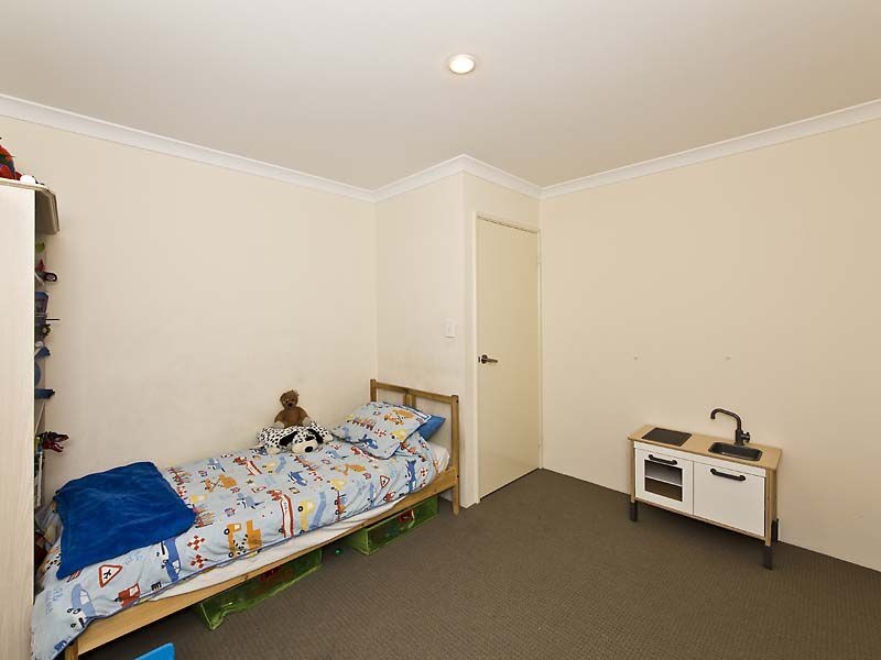 21 Portsalon Parkway, Butler WA 6036