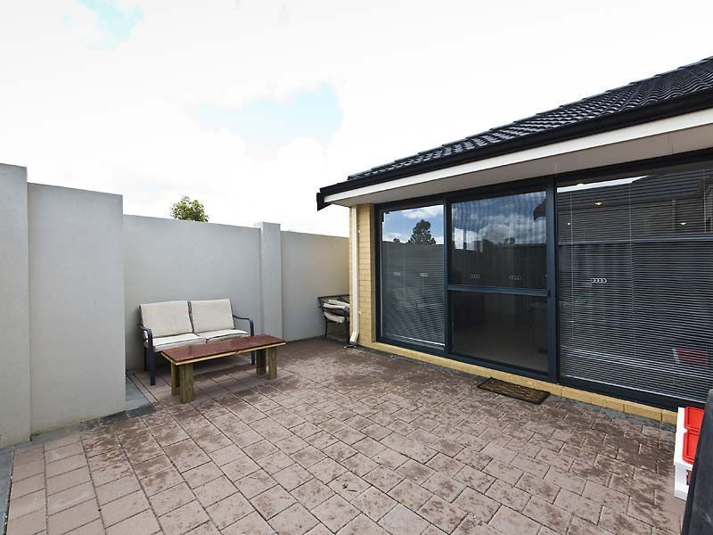 21 Portsalon Parkway, Butler WA 6036