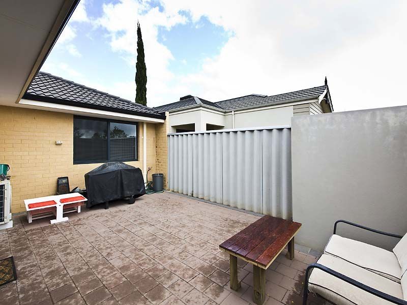 21 Portsalon Parkway, Butler WA 6036