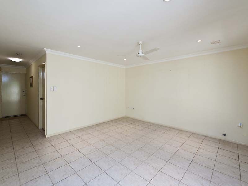 9/10 Parnell Avenue, Marmion WA 6020