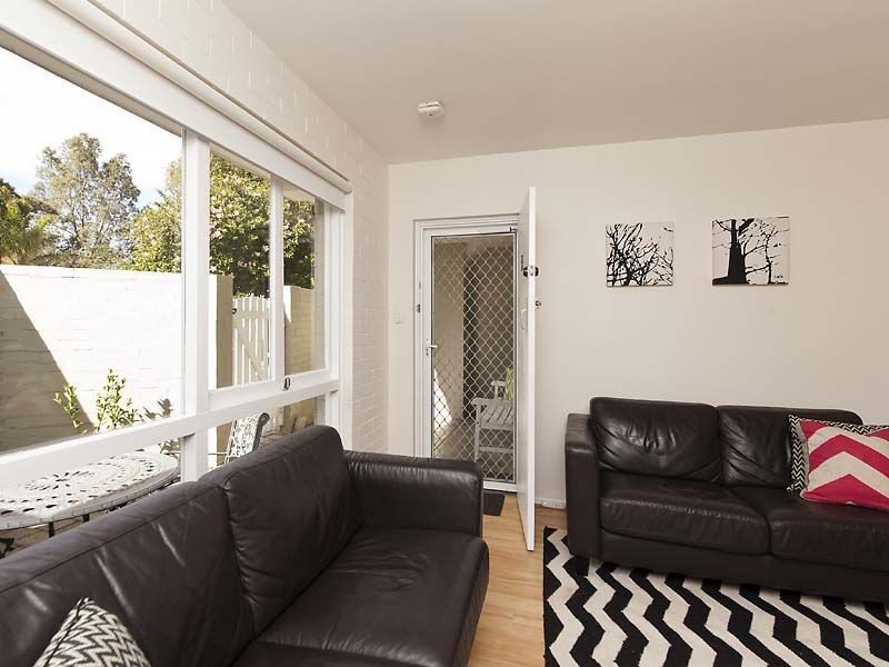 3/64 Shenton Road, Swanbourne WA 6010