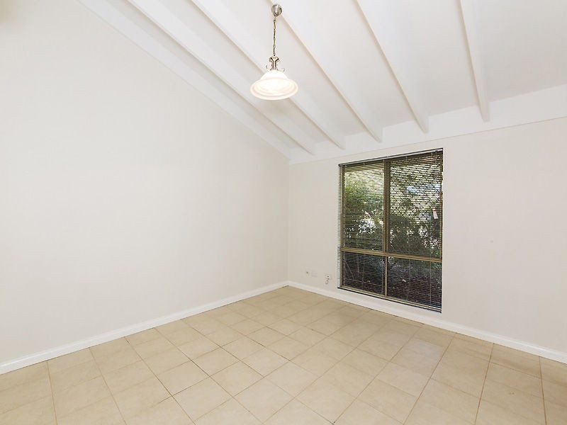 15/1 Waterway Court, Churchlands WA 6018