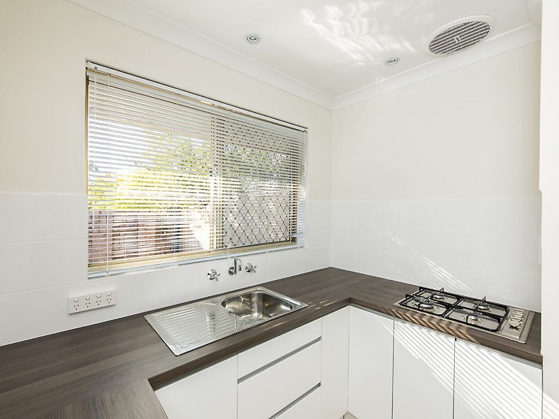 15/1 Waterway Court, Churchlands WA 6018