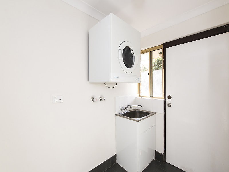 15/1 Waterway Court, Churchlands WA 6018