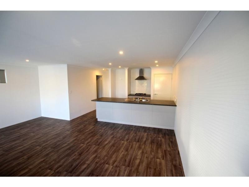 77 Hollyford Parade, Butler WA 6036