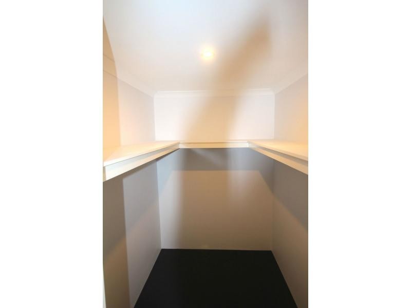 77 Hollyford Parade, Butler WA 6036