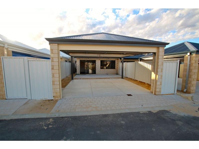 77 Hollyford Parade, Butler WA 6036