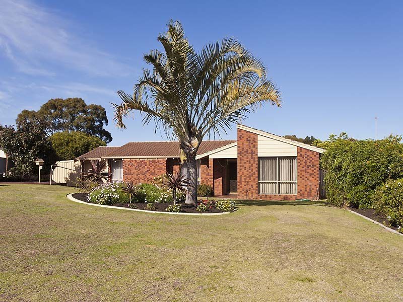 8 Sunart Close, Hamersley WA 6022