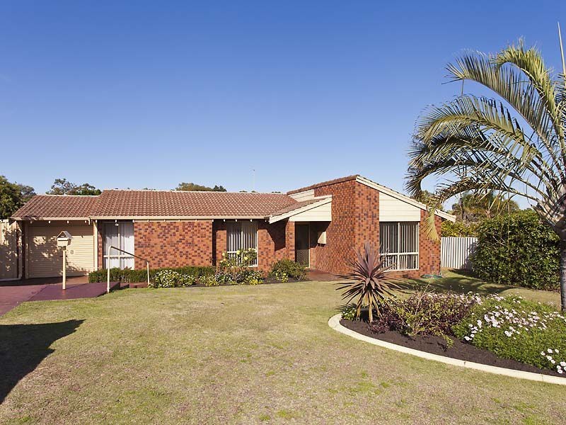 8 Sunart Close, Hamersley WA 6022