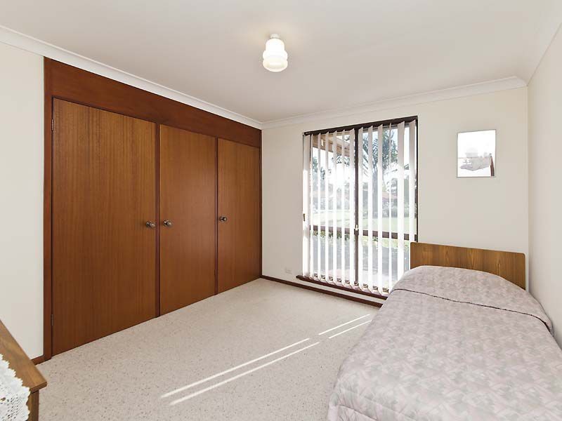 8 Sunart Close, Hamersley WA 6022