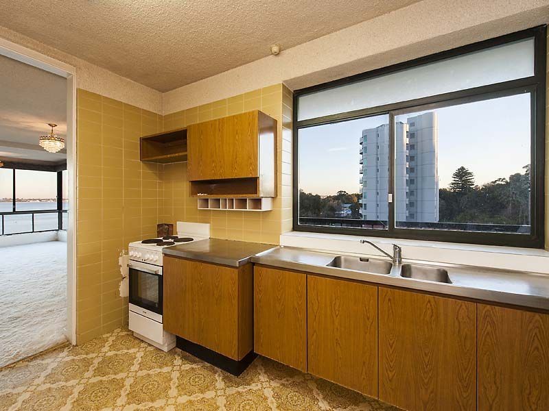 51/1 Wingfield Avenue, Crawley WA 6009